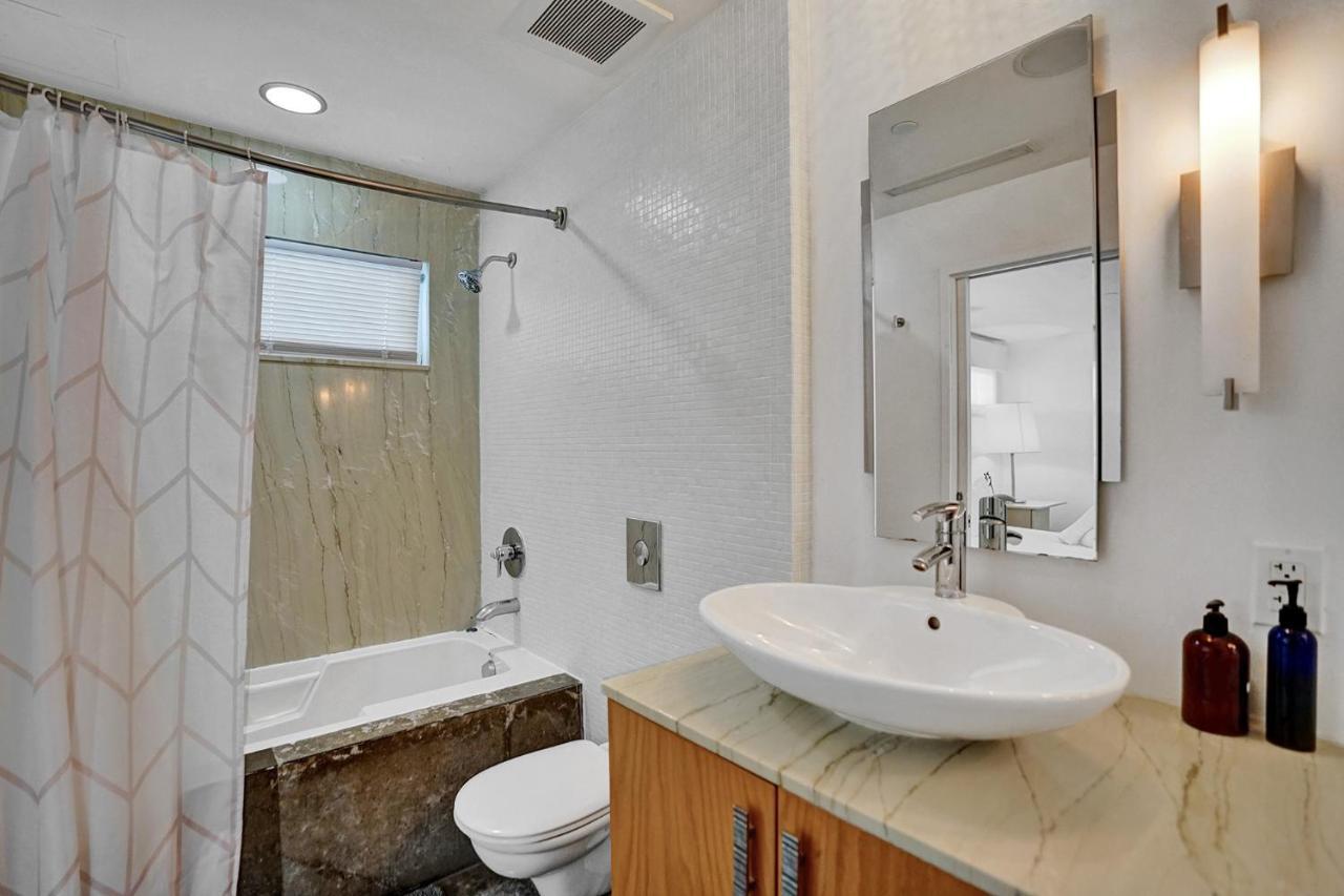 Amazing Two Bedroom Apartments Ocean View- Miami Beach Extérieur photo