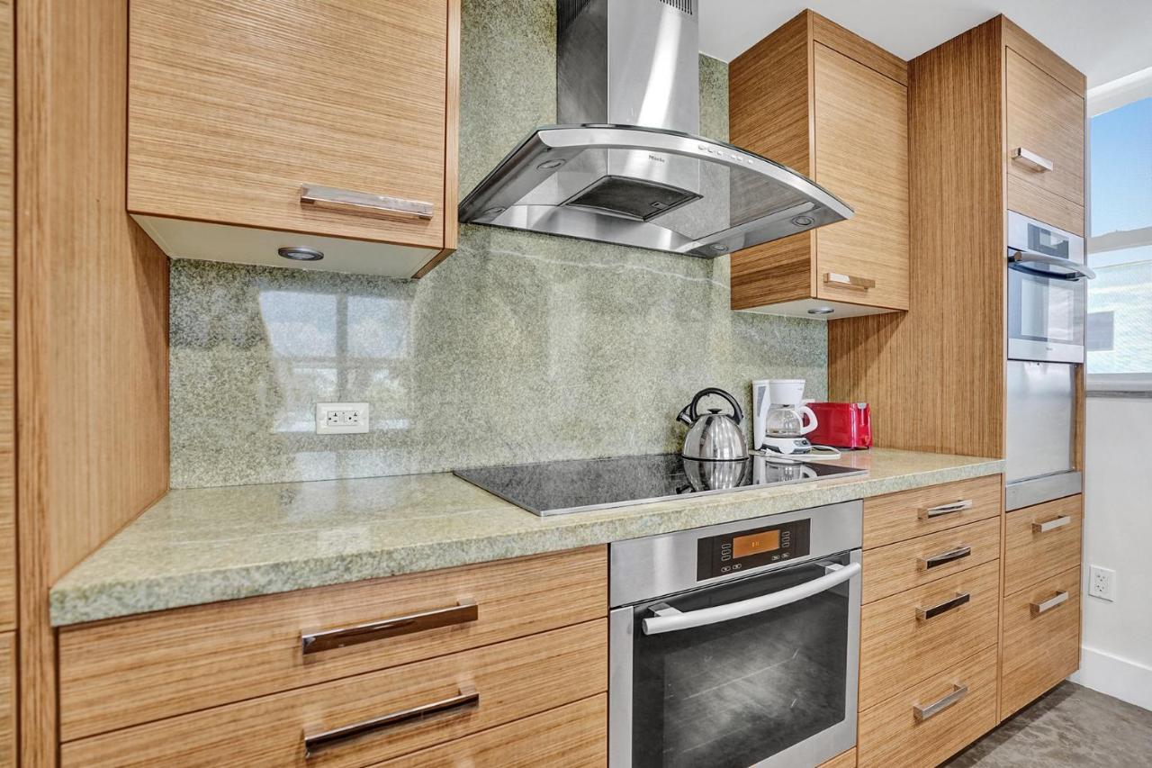 Amazing Two Bedroom Apartments Ocean View- Miami Beach Extérieur photo